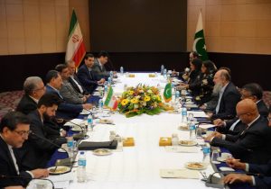 حجم تبادلات ایران و پاکستان از ۳ میلیارد دلار گذشت/ هدفگذاری ۱۰ میلیارد دلاری در نشست تهران