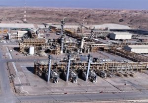 طعم شیرین گاز های همراه نفت مناطق عملیاتی چشمه خوش و دهلران به خط لوله سراسری گاز رسید