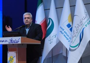 همه بسترهای حقوقی همکاری با شرکت‌های فناور در هلدینگ خلیج‌فارس فراهم شده/ گره اصلی اقتصاد ما عدم اعتماد به بخش خصوصی و نبود فرهنگ و تفکر توسعه است/ برخورد حذفی با شرکت‌های داخلی بیشترین لطمه را بر سرمایه‌ها و آینده کشور وارد می‌کند