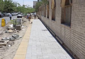 بهسازی و مناسب‌سازی بیش از ۱۳۰۰ مترمربع از پیاده‌روهای منطقه ۱۹
