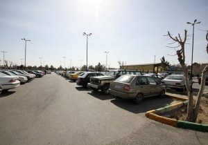 پیشبینی ۱۶۵ هزار ظرفیت پارک خودرو برای مراسم تشییع رهبر شهید در تهران