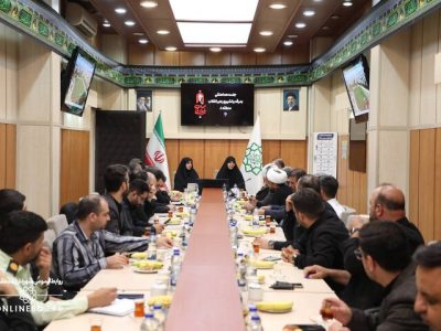 میزبانی منطقه ۸ تهران از زائران استان سمنان در آیین بدرقه رهبر شهید انقلاب