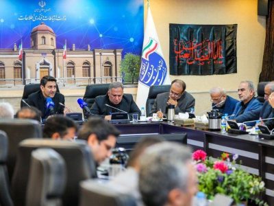 نقش کلیدی شرکت مخابرات ایران در جهش فیبر نوری؛ وزیر ارتباطات عملکرد مخابرات را ستود