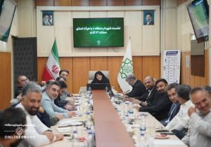 بررسی مسائل محلات منطقه ۸ در دیدار شهردار منطقه با هیأت امنای محلات