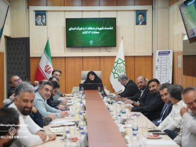 بررسی مسائل محلات منطقه ۸ در دیدار شهردار منطقه با هیأت امنای محلات