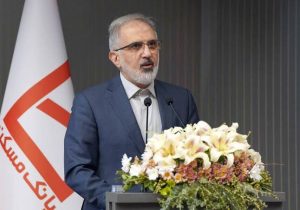 دکتر علی خورسندیان: تا پایان سال جاری ناترازی بانک را به صفر می رسانیم