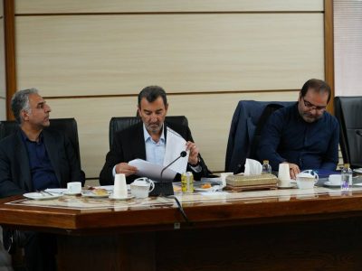 انتقاد ایمیدرو از برق گران و الزام به ساخت نیروگاه صنایع