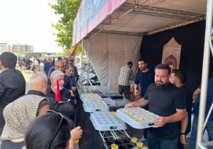 خدمترسانی منطقه یک در آیین بزرگداشت رهبر شهید در مصلای امام خمینی(ره)