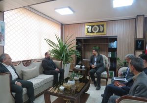 سرپرست مدیریت بانک صنعت و معدن استان خراسان رضوی: حمایت از صنعت و تولید با حضور میدانی در کنار تولیدکنندگان تسریع می شود