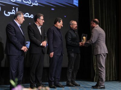 تقدیر رئیسجمهور از مدیرعامل شرکت ملی صنایع مس ایران