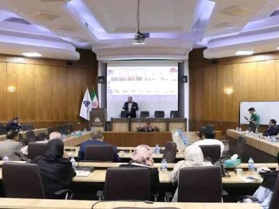 اولین نشست تخصصی سرمایه گذاری و توسعه فرآورده های طبیعی با موضوع ” فرآورده های طبیعی ، افق های نوین سرمایه گذاری“ برگزار شد