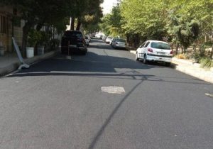بهسازی ۳۴۵۰ متر مربع از معابر منطقه ۴ با پخش ۴۶۰ تن آسفالت