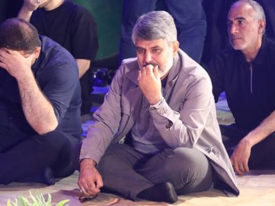ما پرورده مکتب عاشورا و رهبر شهیدمان هستیم