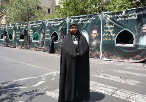 نقش‌آفرینی ویژه «بنیاد آبشار عاطفه‌ها» در آیین وداع با قائد شهید امت اسلامی: از مواکب پایتخت تا یادمان بین‌المللی «کفش‌های جامانده»