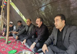 حضور مدیرعامل گروه سرمایه‌ گذاری صندوق بازنشستگی کشوری، به همراه مدیرعامل و رئیس هیئت‌ مدیره شرکت فولاد اکسین خوزستان در موکب شهدای زاگرس