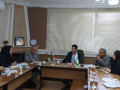 بررسی انجام تعهدات  و خدمات بیمه ای  کانون بازنشستگان کشوری در زنجان