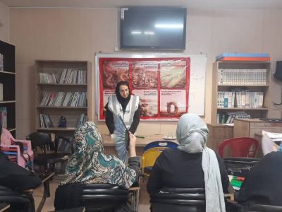 آموزش تفکیک پسماند و ترویج هفته بدون پلاستیک و نصب پوسترهای طرح در نقاط مختلف