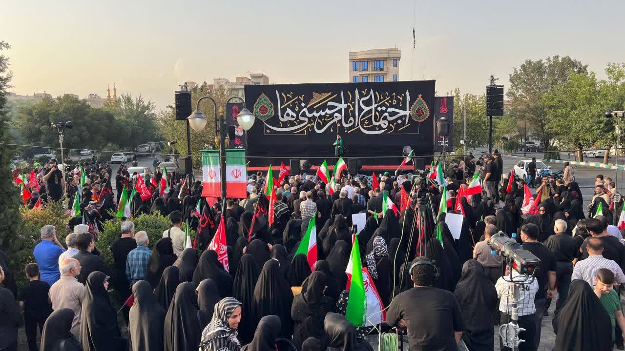 شکوه دومین اجتماع «امامحسنیها »در منطقه ۱۴ شکوه دومین اجتماع «امامحسنیها »در منطقه ۱۴